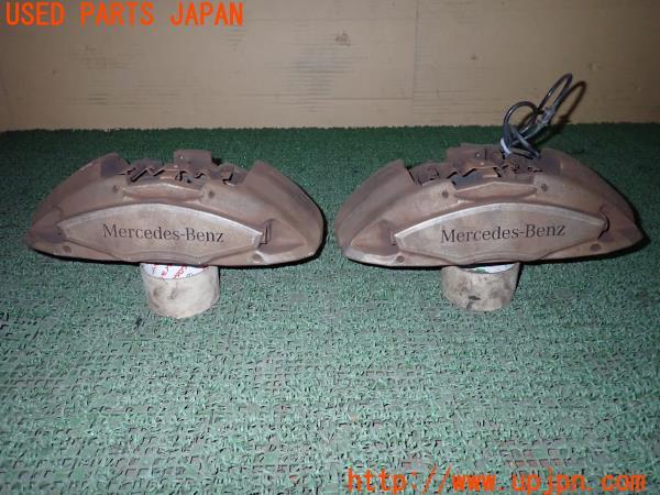 3UPJ=24170301]ベンツ C250 スポーツ(205045)純正 フロントキャリパー 中古_m0