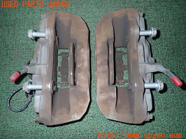 3UPJ=24170301]ベンツ C250 スポーツ(205045)純正 フロントキャリパー 中古_m3