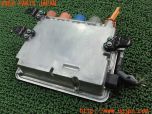 3UPJ=24280113]テスラ モデル S P90D(SWL2S2A)純正 フロントジャンクションボックス 1028843-01-C 中古_s1