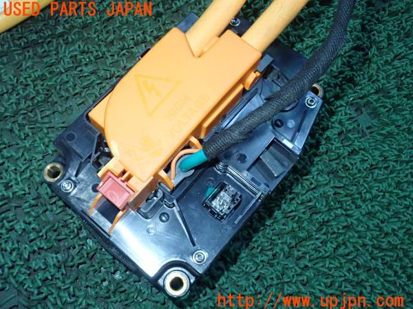 3UPJ=24280579]テスラ モデル S P90D(SWL2S2A)純正 充電ポート1026041-00-K 充電ケーブル1006033-00-B 中古_m3
