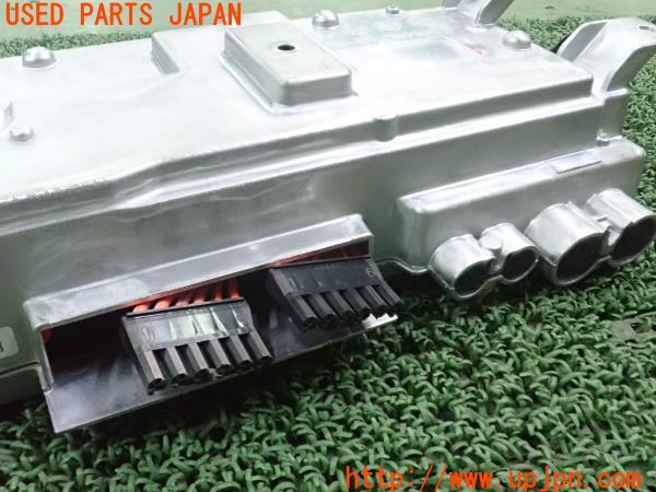 3UPJ=24280582]テスラ モデル S P90D(SWL2S2A)純正 リアジャンクションボックス 1048893-00-A 中古_m2