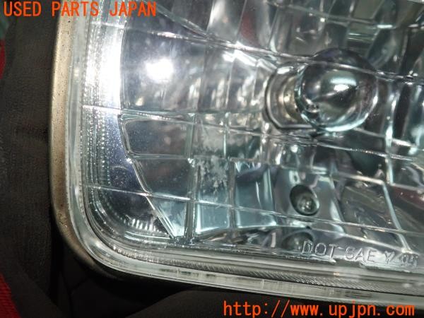 3UPJ=24340561]ランクルプラド(KZJ78W)後期 社外 H6052 H4 ヘッドライト 中古_m1