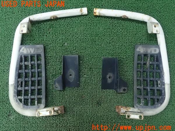 3UPJ=24350002]デリカスターワゴン(P25W)純正 フロントサイドステップ 運転席 助手席 中古_m0