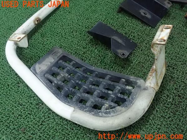 3UPJ=24350002]デリカスターワゴン(P25W)純正 フロントサイドステップ 運転席 助手席 中古_m2