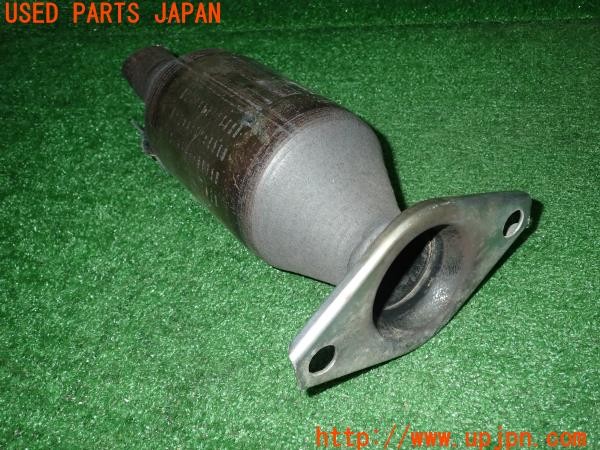 3UPJ=24410159]カローラフィールダー HV(NKE165G)純正 触媒 マニバーター マテリアル 約1.7Kg 切断加工品 ジャンク_m0