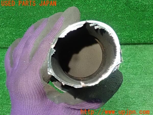 3UPJ=24410159]カローラフィールダー HV(NKE165G)純正 触媒 マニバーター マテリアル 約1.7Kg 切断加工品 ジャンク_m3