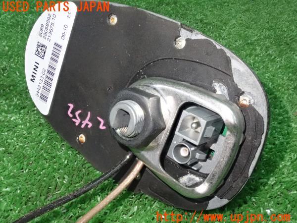 3UPJ=24520510]BMW ミニ ジョンクーパーワークス(MFJCW R56)ショートアンテナ カーボン ベース付3442133-02 中古_m2