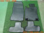 3UPJ=24520629]BMW ミニ ジョンクーパーワークス(MFJCW R56)社外 フロアマット 4点 中古_s3