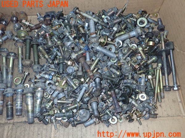 3UPJ=24580720]インプレッサ WRX STI(GDB C型)ネジ・ナット・ステー類 セット ジャンク_m2