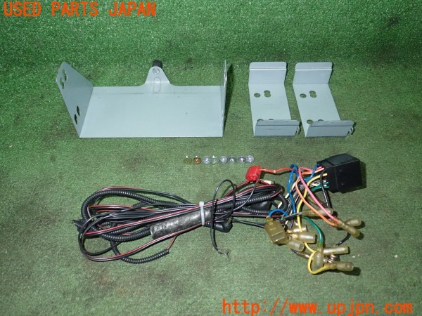 3UPJ=24600604]VW ルポ GTI(6EAVY)社外 ナビ取付キット 中古_m0