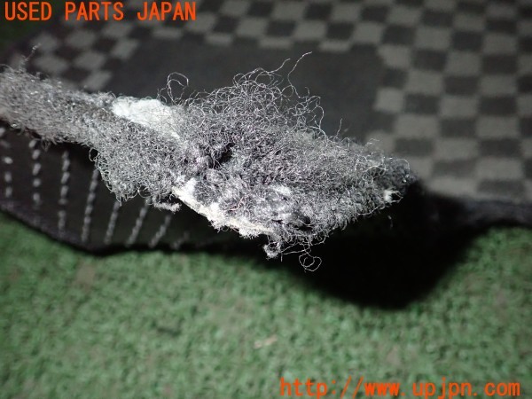 3UPJ=24600629]VW ルポ GTI(6EAVY)純正 フロアマット 中古_m2