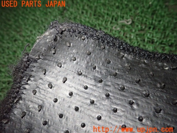 3UPJ=24600629]VW ルポ GTI(6EAVY)純正 フロアマット 中古_m3