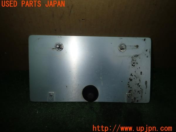 3UPJ=24630034]ヤマハ SR400(RH16J)純正 ナンバープレートホルダー 中古_m1