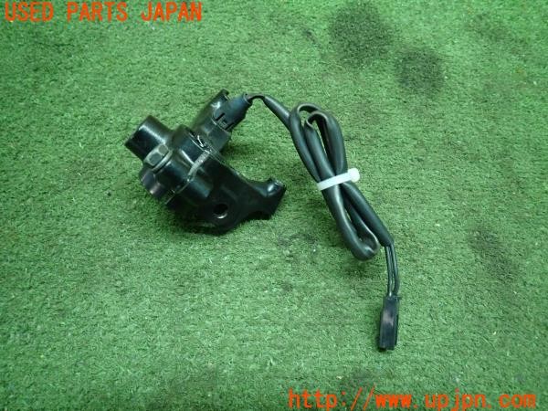 3UPJ=24630051]ヤマハ SR400(RH16J)純正 クラッチレバーホルダー 中古_m0
