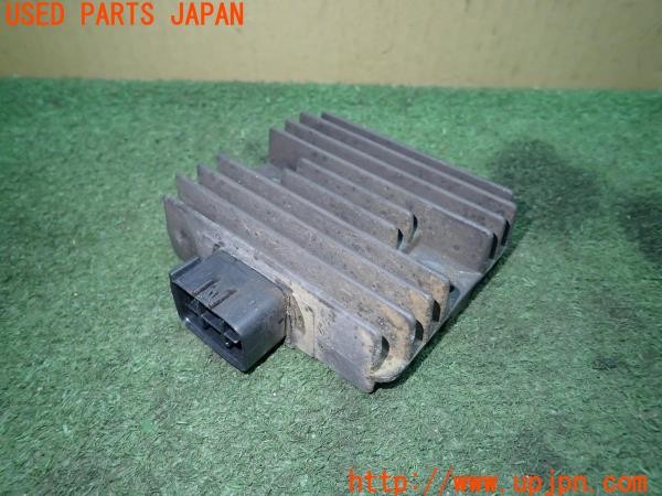 3UPJ=24630116]ヤマハ SR400(RH16J)純正 レギュレーター 中古_m0