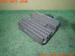 3UPJ=24630116]ヤマハ SR400(RH16J)純正 レギュレーター 中古_s1