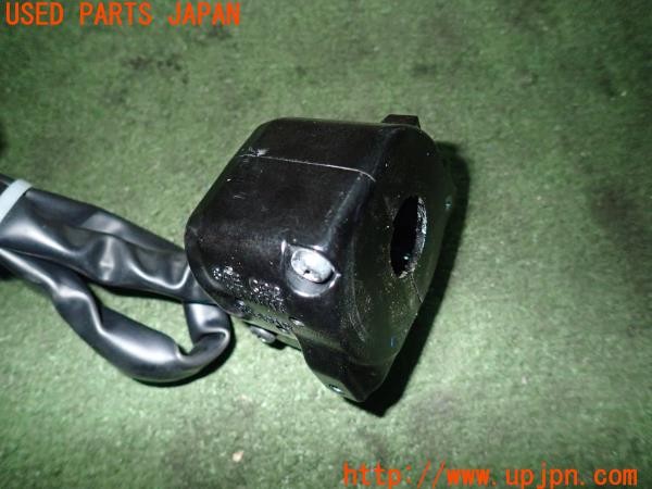 3UPJ=24630527]ヤマハ SR400(RH16J)純正 ハンドルスイッチ左  中古_m2