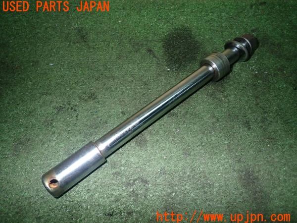 3UPJ=24630705]ヤマハ SR400(RH16J)純正 フロントアクスルシャフト 中古_m0