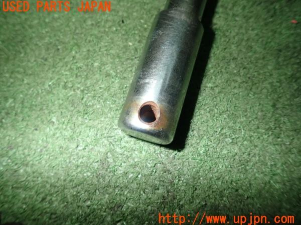 3UPJ=24630705]ヤマハ SR400(RH16J)純正 フロントアクスルシャフト 中古_m3