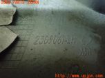 3UPJ=24640010]トライアンフ ストリートトリプル85(SMTTTL1166D)純正 2309061 サイドカバー 左 中古_s4