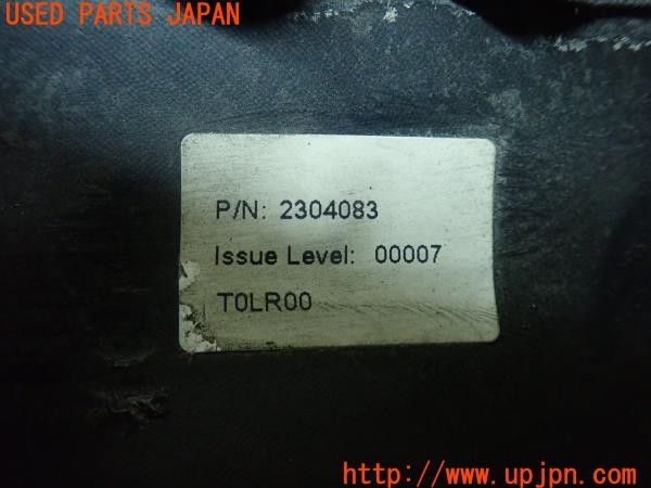 3UPJ=24640012]トライアンフ ストリートトリプル85(SMTTTL1166D)純正 2304083 SHAD シート 中古_m4