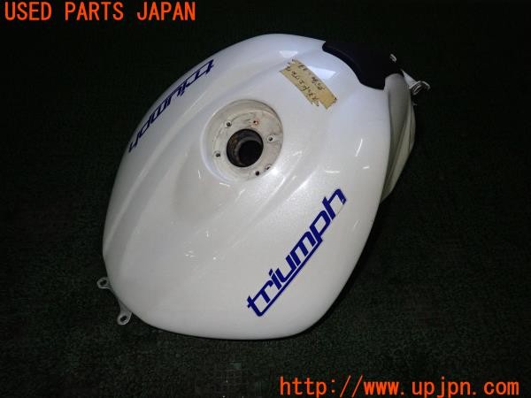 3UPJ=24640038]トライアンフ ストリートトリプル85(SMTTTL1166D)純正 燃料タンク 中古_m0