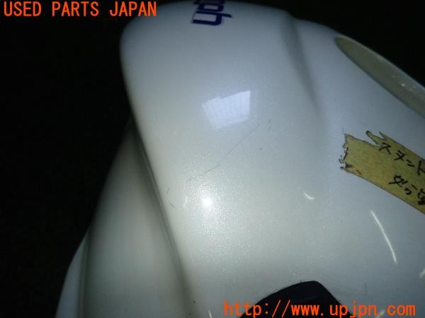 3UPJ=24640038]トライアンフ ストリートトリプル85(SMTTTL1166D)純正 燃料タンク 中古_m2