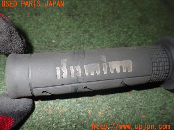3UPJ=24640063]トライアンフ ストリートトリプル85(SMTTTL1166D)domino グリップ 中古_m4