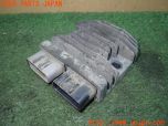 3UPJ=24640116]トライアンフ ストリートトリプル85(SMTTTL1166D)純正 FH020AA レギュレーター 中古_s0