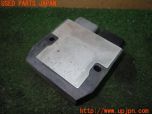 3UPJ=24640116]トライアンフ ストリートトリプル85(SMTTTL1166D)純正 FH020AA レギュレーター 中古_s2