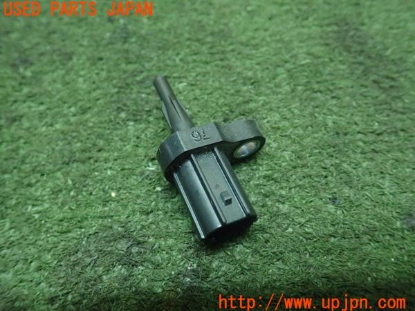 3UPJ=24640119]トライアンフ ストリートトリプル85(SMTTTL1166D)純正 吸気温センサー 中古_m1
