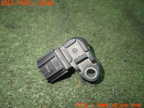 3UPJ=24640120]トライアンフ ストリートトリプル85(SMTTTL1166D)純正 吸気圧センサー 中古_m0