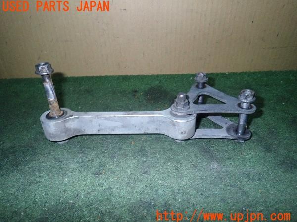 3UPJ=24640409]トライアンフ ストリートトリプル85(SMTTTL1166D)純正 リアサスペンションアーム 中古_m2