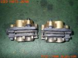 3UPJ=24640410]トライアンフ ストリートトリプル85(SMTTTL1166D)純正 フロントキャリパー 中古_s3