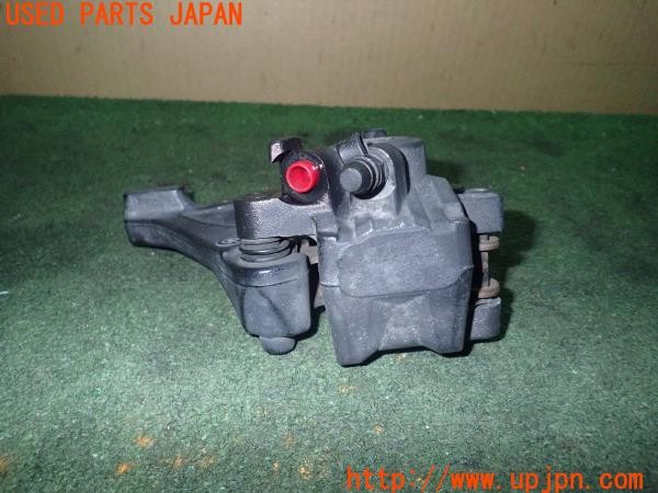 3UPJ=24640421]トライアンフ ストリートトリプル85(SMTTTL1166D)純正 リアキャリパー 中古_m2