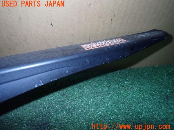 3UPJ=24640431]トライアンフ ストリートトリプル85(SMTTTL1166D)純正 チェーンカバー 中古_m2