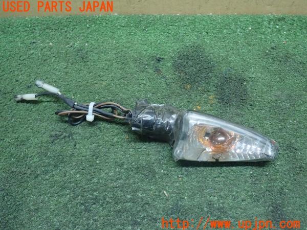 3UPJ=24640505]トライアンフ ストリートトリプル85(SMTTTL1166D)純正 フロントウインカー 左 ジャンク_m0