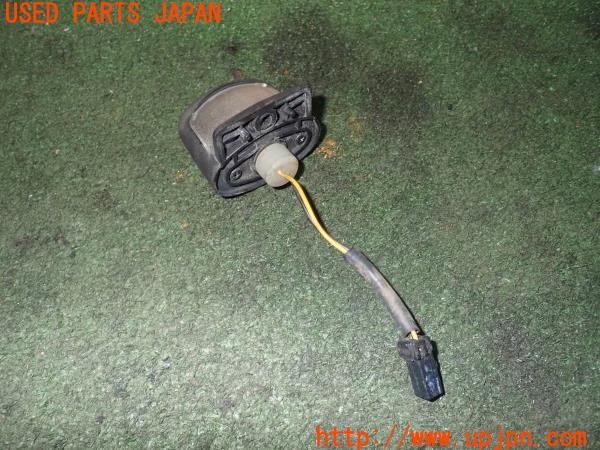 3UPJ=24640528]トライアンフ ストリートトリプル85(SMTTTL1166D)純正 ナンバー灯 中古_m1