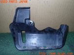 3UPJ=24640561]トライアンフ ストリートトリプル85(SMTTTL1166D)純正 2103007 リザーバータンクカバー 中古_s3