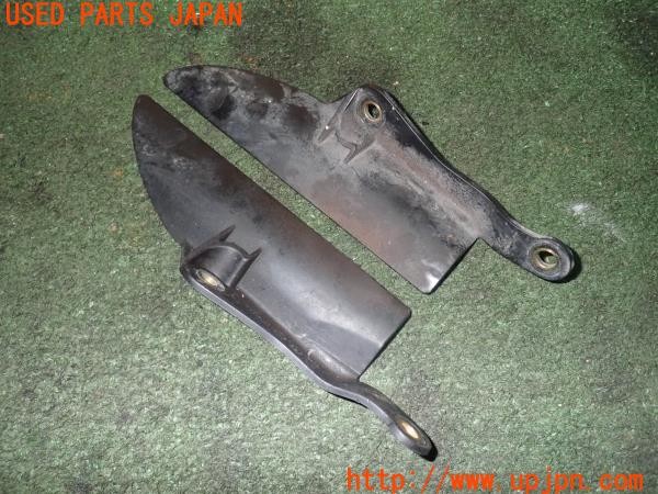 3UPJ=24640562]トライアンフ ストリートトリプル85(SMTTTL1166D)純正 フォークプロテクター 中古_m1