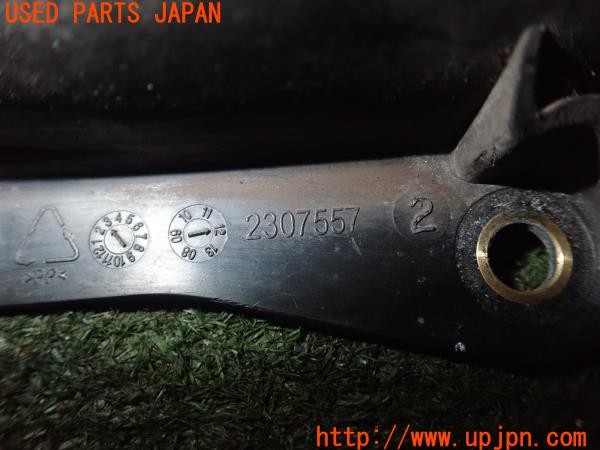 3UPJ=24640562]トライアンフ ストリートトリプル85(SMTTTL1166D)純正 フォークプロテクター 中古_m3