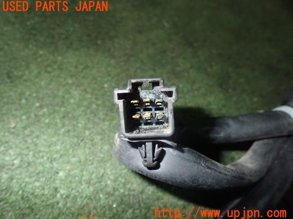 3UPJ=24640580]トライアンフ ストリートトリプル85(SMTTTL1166D)純正 ハンドルスイッチ 右 中古_m3