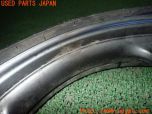 3UPJ=24640903]トライアンフ ストリートトリプル85(SMTTTL1166D)純正 フロントホイール 17×MT3.50 中古_s3