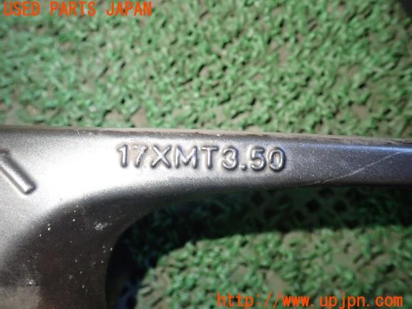 3UPJ=24640903]トライアンフ ストリートトリプル85(SMTTTL1166D)純正 フロントホイール 17×MT3.50 中古_m4