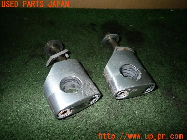 3UPJ=24650556]ホンダ CB1100(SC65)純正 ハンドルクランプ 中古_m1