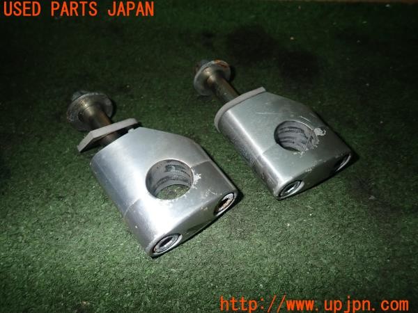 3UPJ=24650556]ホンダ CB1100(SC65)純正 ハンドルクランプ 中古_m2