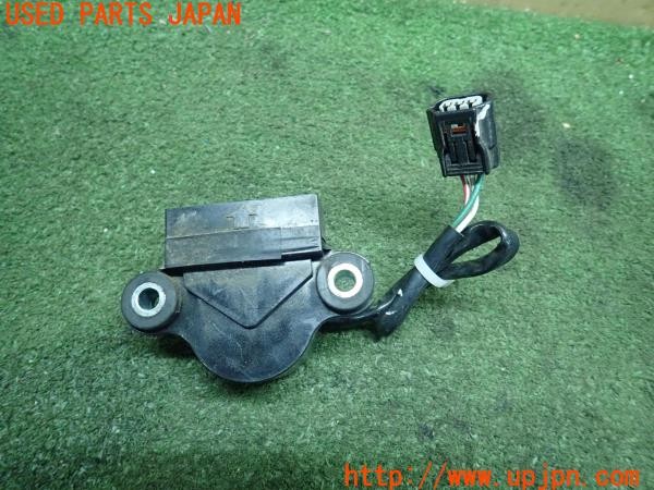 3UPJ=24650559]ホンダ CB1100(SC65)純正 アングルセンサー 転倒センサー 中古_m0