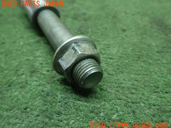 3UPJ=24660549]カワサキ ニンジャ400(EX400G)純正 ピボットシャフト 中古_m3