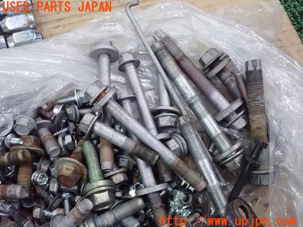 3UPJ=24750720]エスティマ(ACR50W)後期 ネジ・ナット・ステー類 ジャンク_m2