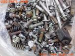 3UPJ=24750720]エスティマ(ACR50W)後期 ネジ・ナット・ステー類 ジャンク_s3